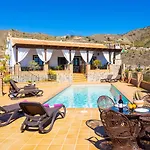 Villa Flores