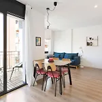 Urban Chill Apartments By Olala Homes