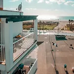 Santa Barbara B Beach Front With Terrace, Sea View In And Garage In Conil