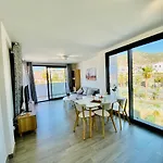 Royal Palm 22 Luxurious 3 Bedroom Penthouse