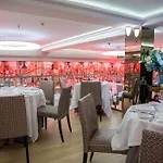 Hotel Opera