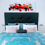 Torreguadiaro Villa - 2 Mins Walk From The Bars And Restaurants