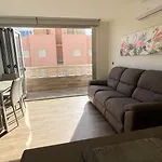 Apartamento A 20 Pasos Paseo Maritimo