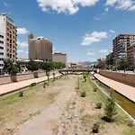Bokeron Host - Soho Malaga