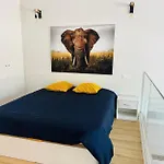 Loft 007 Con Jardin, Piscina, Garaje Y Netflix