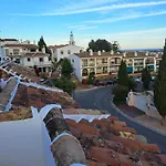 Andalusialaistyyppinen, 3 Makuuhuoneen Asunto Casa Zarina, Puebla Aida, Mijas
