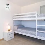 Cozy Home In Benajarafe With Kitchenette