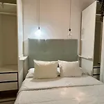 Estudio De Mia