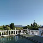 Villa Santakiela