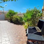 Agradable villa con piscina privada