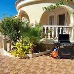 Agradable villa con piscina privada