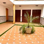 Patio Del Califa