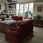 Casa Caballero De La Rosa
