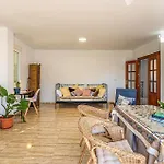 Stunning Air Conditioned House