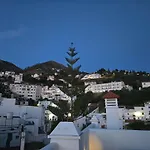 Penthouse With Hot Tub And Air Conditioning Offering Breathtaking Panoramic Mountain And Sea Views