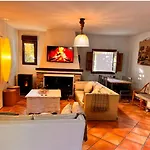Casa de Adonay