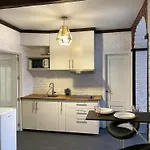 Hostidy Banda Playa Apartment