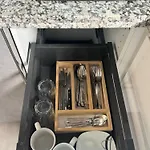 Apartamento Practico, Centrico, Unico Y Moderno.