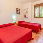 Awesome home in Cañete la Real w/ Outdoor swimming pool, Outdoor swimming pool&5 Bedrooms