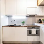 Chic Studio with Swimming Pool&Free Parking - Málaga Center