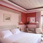 Alhambra Palace Hotel