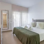 Luxury Apartment In Higueron - Serenity