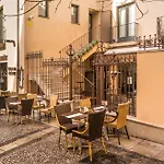 Monjas del Carmen Hotel