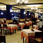 Hostal Restaurante El Cazador