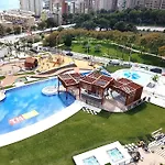 Luxurious Apartment With Epic Facilities And Stunning Views - Parking - Wifi