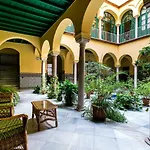Holidays Isbilia Centro By Valcambre