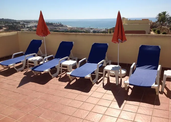 Penthouse Sea Views Roof Terrace Communal Pool