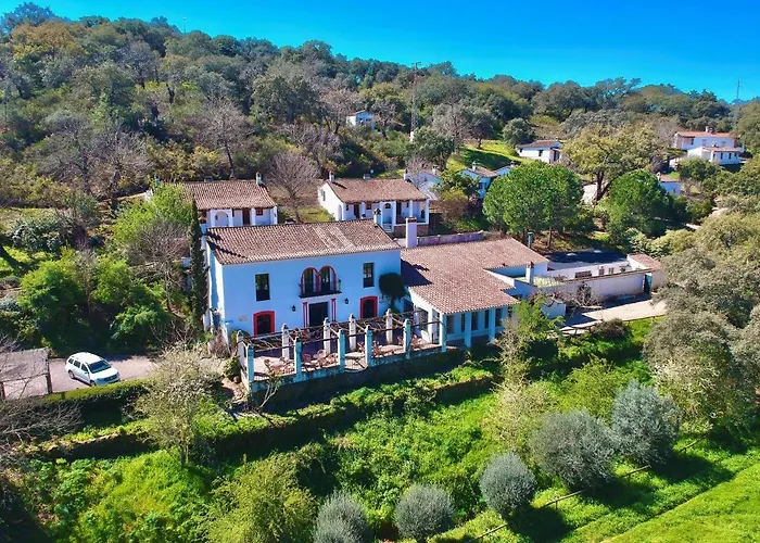 Finca Valbono Apartamentos Rurales y Hotel