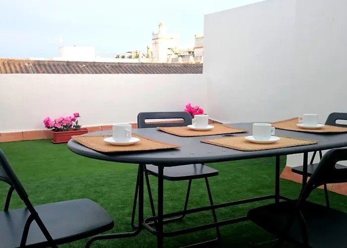 Modern Apartment With Sea View In El Puerto De Santa Maria 65 M²