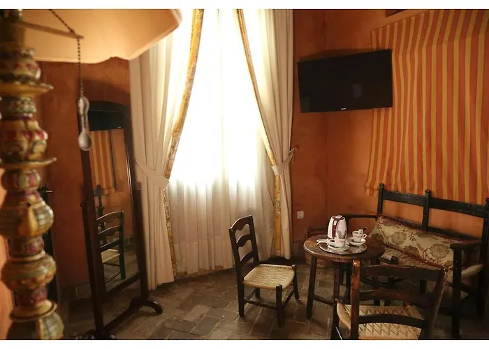La Casona De Calderon Gastronomic & Boutique Hotel
