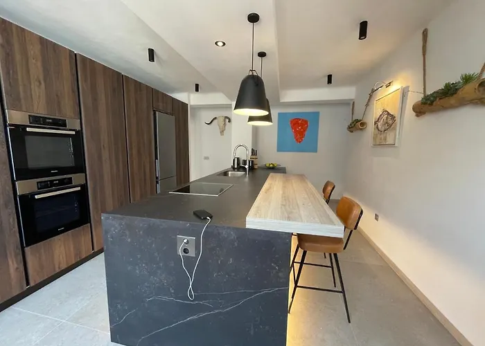 Tarifa Beachfront Large Apartment