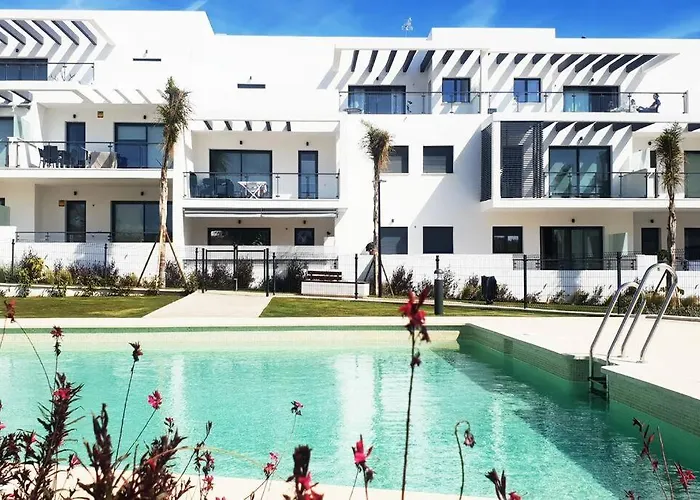 Atico Con Piscina, Golf, Vistas Al Mar