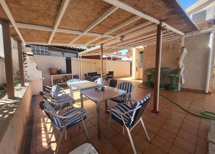 Casa piscina privada 4 dormitorios