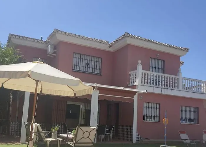 Villa 28 de julio Casa Rural con piscina en Granada