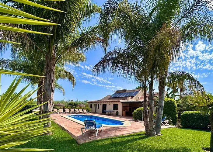 Villa Erythrina