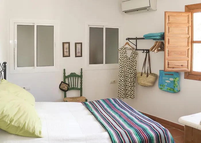 Nice Home In Canillas De Albaida With Wifi