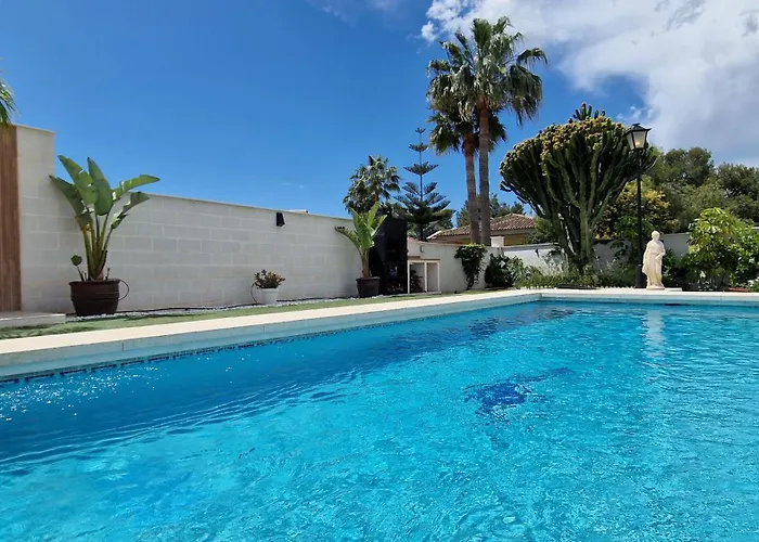 Villa Las Niñas Andalusian style