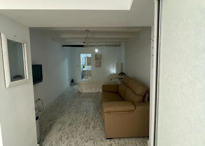 Precioso Apartamento Zona Castillo