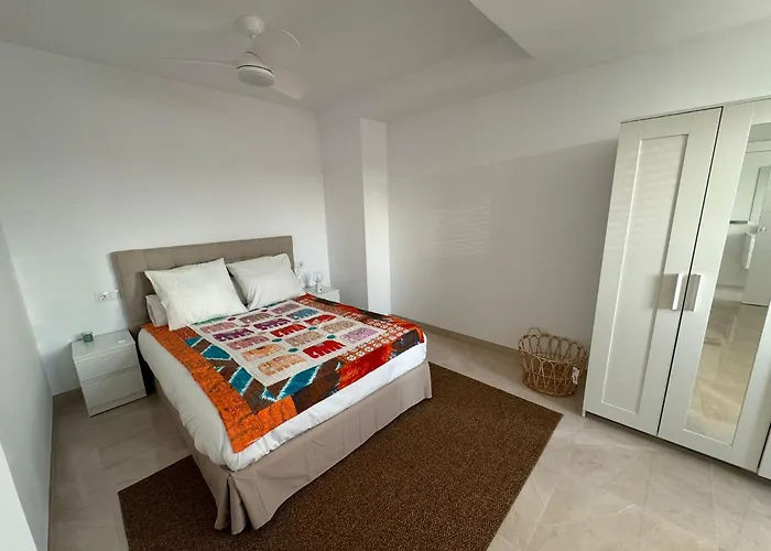 Tokyo Rooms Los Genoveses Habitacion Premium Con Bano Privado