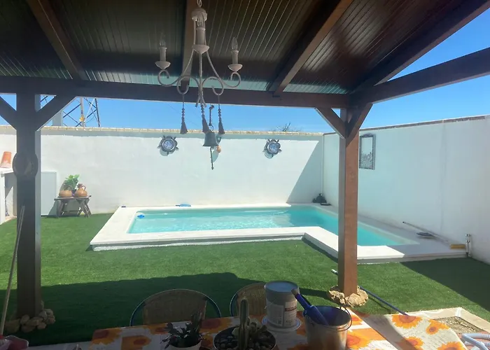 Buhardilla Andaluza Con Piscina Compartida