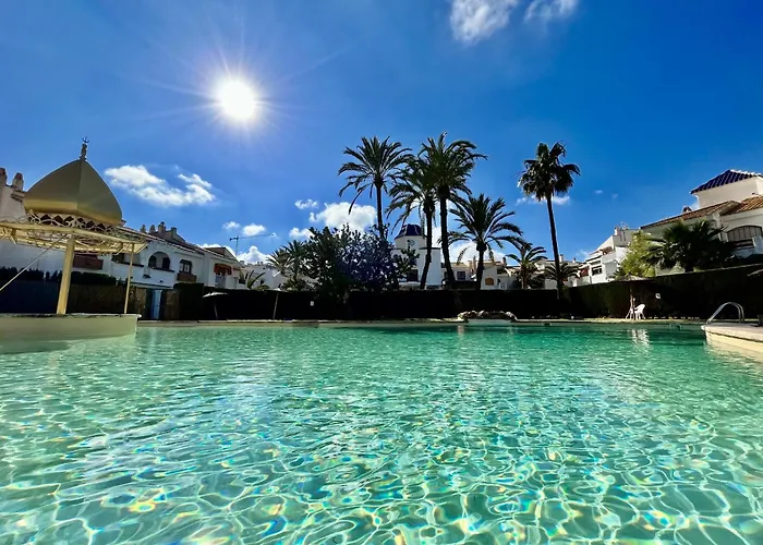 Costa House By Gloove