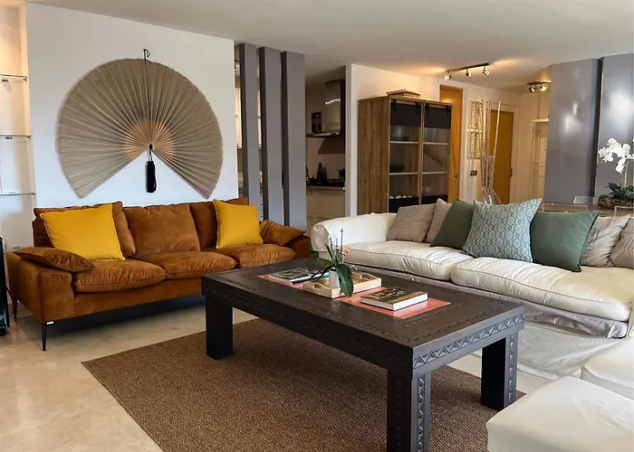 Ojen Penthouse