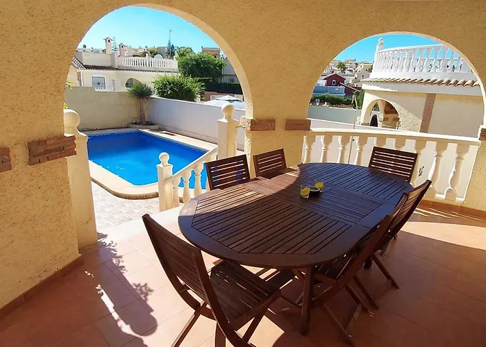 Agradable villa con piscina privada