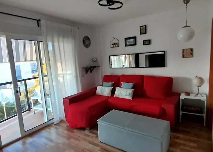 Apto. residencial en Torremolinos con piscina.