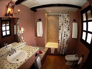 Hotel Enfrente Arte
