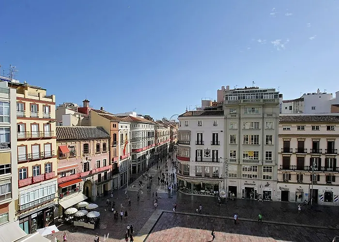 Apartamentos Plaza Constitución - Larios
